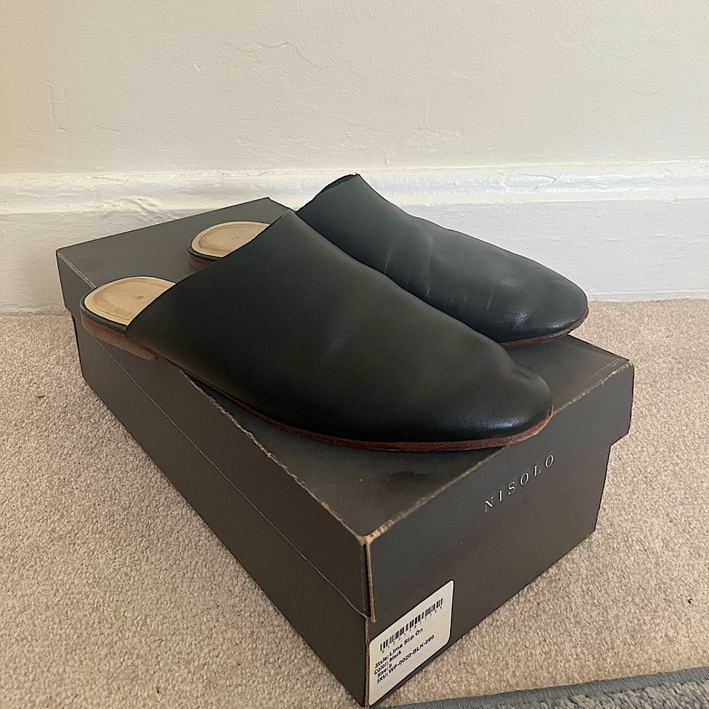 Nisolo Mules